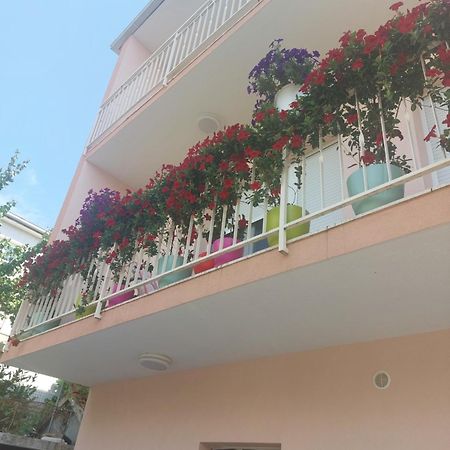 Apartments Dora トロギール エクステリア 写真